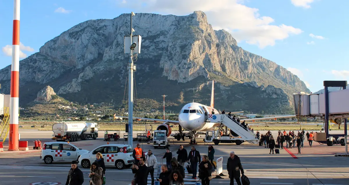 Palermo airport with the mountains behind